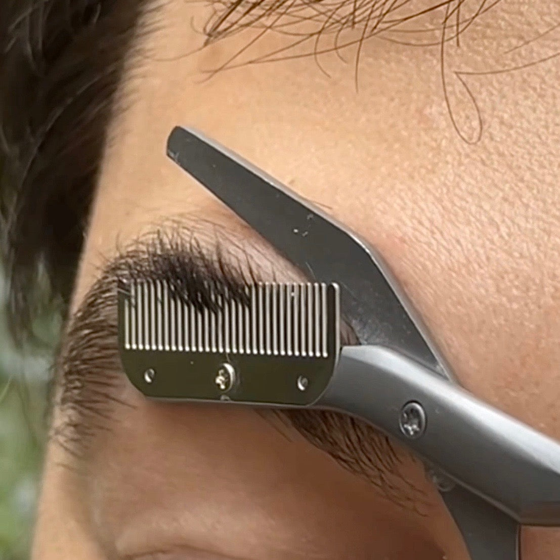 SifShaper — Precision Brow Tool